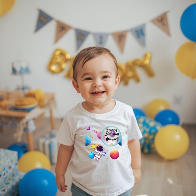 Personalized Astronaut & Planets Birthday T-Shirt (Skapare uppladdad)