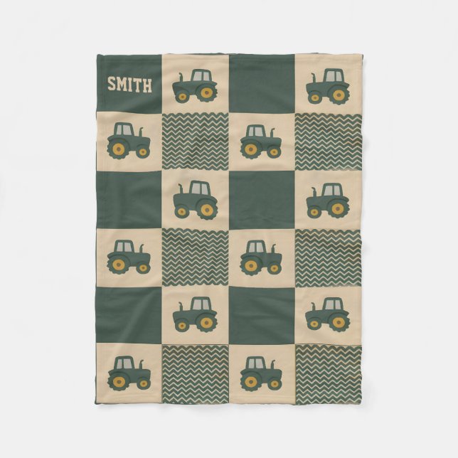 Personalized Baby Name Cute Farm Green Tractor  Fleecefilt (Framsidan)