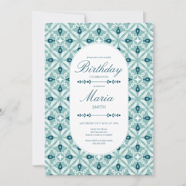 Personalized Birthday Invitation in Petaline Inbjudningar (Framsida)