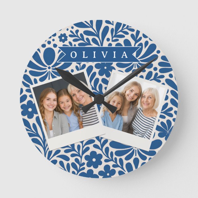 Personalized Blue Folk Floral Nordic Custom Rund Klocka (Framsida)