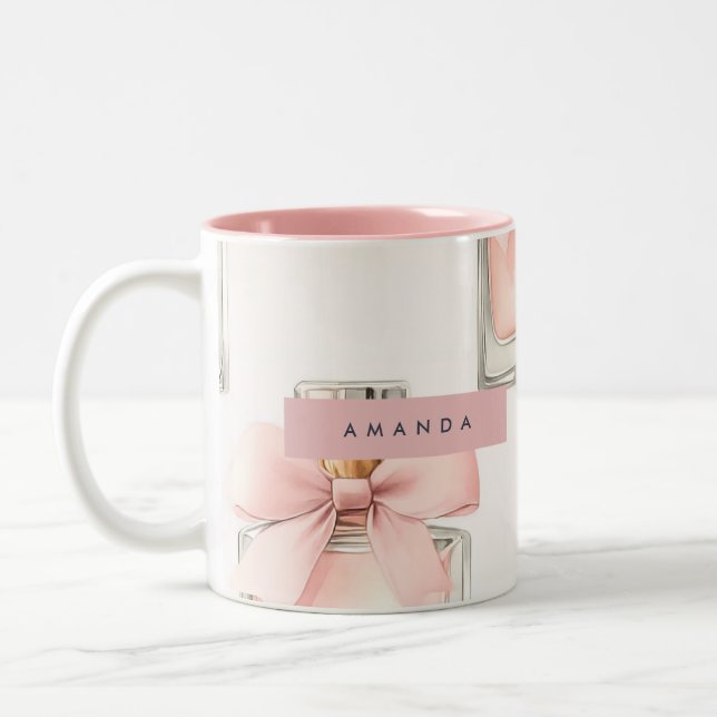 Personalized Blush Perfume Bottle Coquette Pattern Två-Tonad Mugg (Vänster)