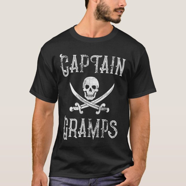 Personalized Boating Pirate Gift Captain Gramps  T Shirt (Framsida)