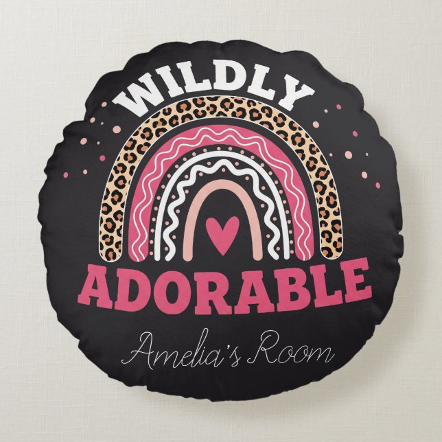 Personalized Boho Leopard Rainbow Nursery Round  Rund Kudde (Framsidan)