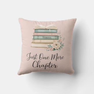 Personalized Book Lover “Just One More Chapter Kudde