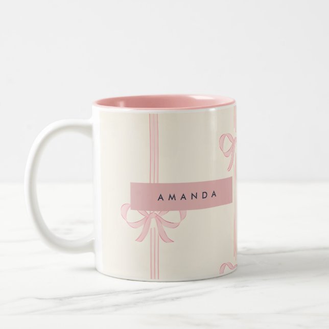 Personalized Coquette Blush Pink Bow Ribbon  Två-Tonad Mugg (Vänster)