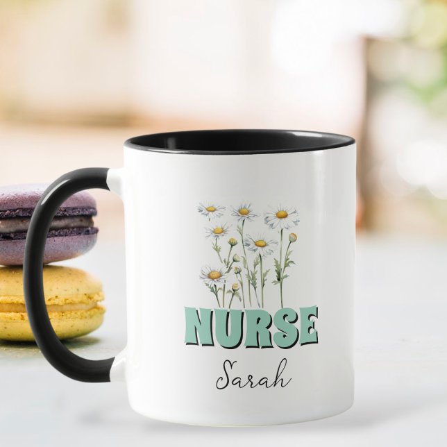 Personalized Daisy Flowers Nurse Coffee Mug  Mugg (Skapare uppladdad)