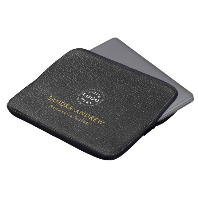 Personalized Detail Black Texture Laptop Sleeve (Framsida topp)