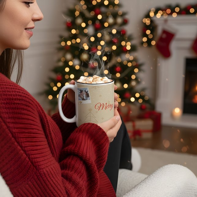 “Personalized Family Christmas Photo Mug” Två-Tonad Mugg (Skapare uppladdad)
