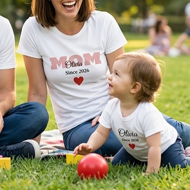 Personalized Family Matching ,mom Dad Baby T-shirt (Skapare uppladdad)