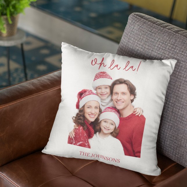 Personalized Family Photo & Name Christmas Pillow Kudde (Skapare uppladdad)
