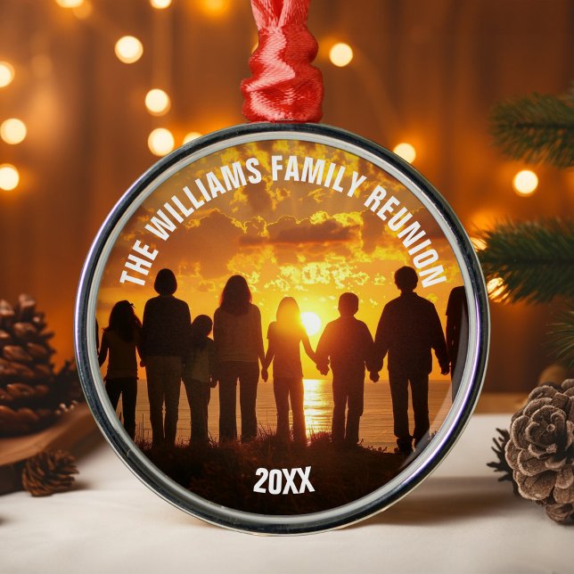 Personalized Family Reunion Photo 2025 Christmas Julgransprydnad Metall (Skapare uppladdad)