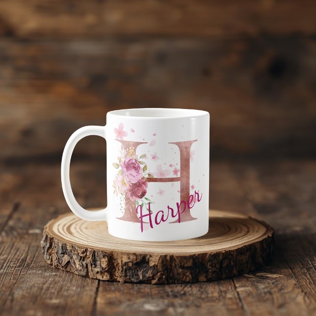 Personalized Floral Initial Mug – Letter H Kaffemugg (Skapare uppladdad)