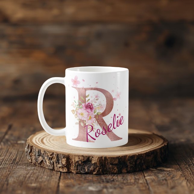 Personalized Floral Initial Mug – Letter R Kaffemugg (Skapare uppladdad)