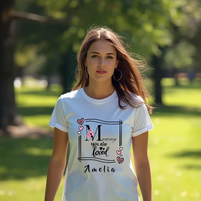 Personalized Floral Mommy T-Shirt (Skapare uppladdad)