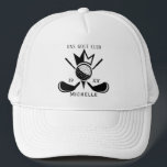 Personalized Golf Club Name Classic Trucker Hat Keps<br><div class="desc">the perfect blend of comfort, function, and laid-back attitude. Featuring a breathable mesh back, adjustable snap closure, and bold front design, this hat is made for everyday wear. Whether you're hitting the road, running errands, or hanging out outdoors, it adds the right touch of casual flair to any outfit. Great...</div>