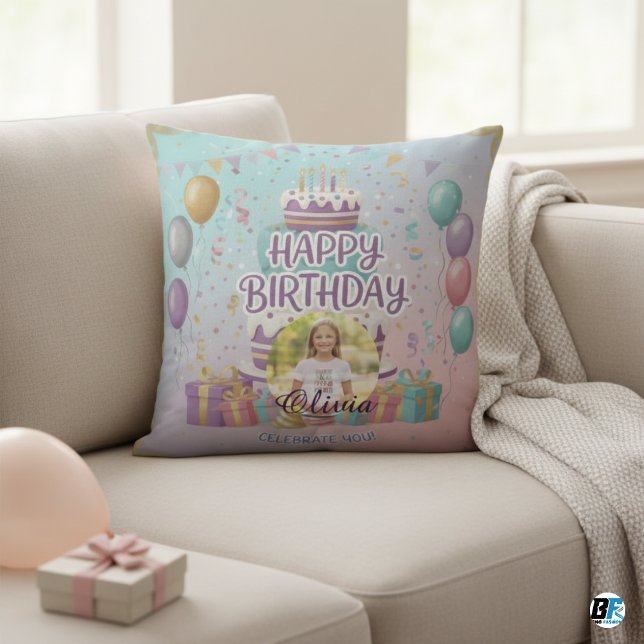 Personalized Happy Birthday Photo, Custom Name Kudde (Skapare uppladdad)
