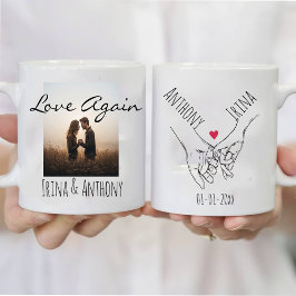 Personalized Holding Hands Couple Names & Date  Mugg