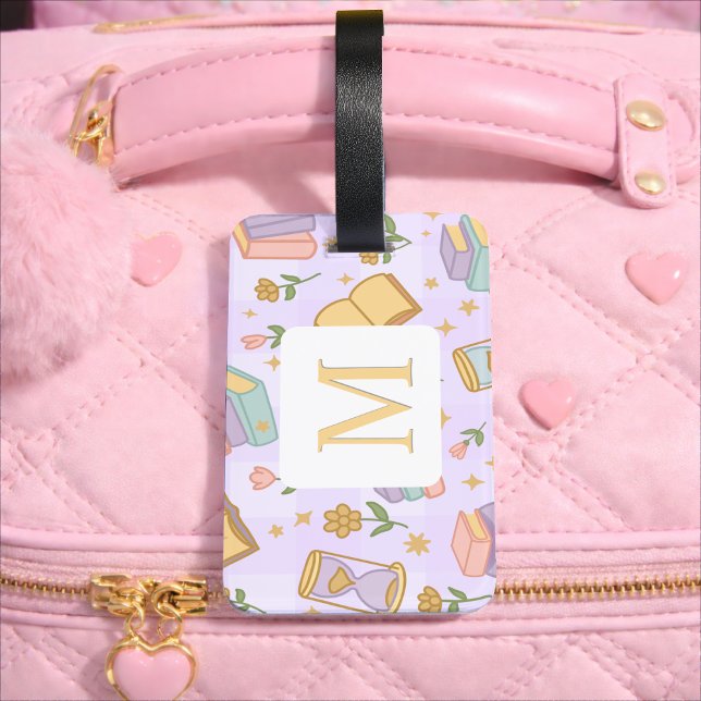 Personalized Letter Magic Books Girl Name Purple Bagagebricka (Skapare uppladdad)