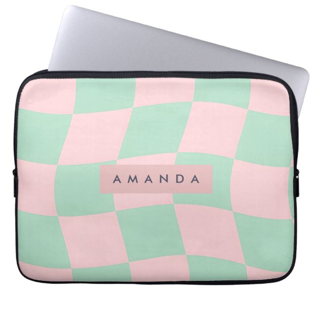Personalized Mint Green and Blush Pink Checkered Laptop Fodral (Framsidan)