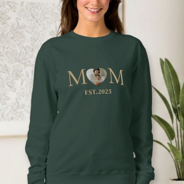 Personalized mom and dad photo sweatshirt, custom  t shirt (Skapare uppladdad)