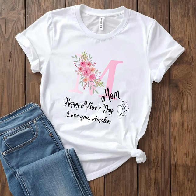 Personalized Mom Initial T-Shirt (Skapare uppladdad)