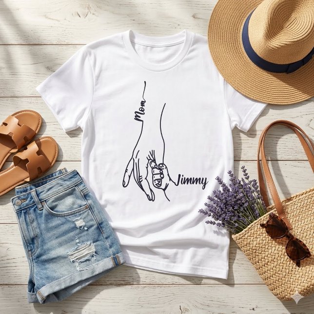 Personalized Mother and Child Holding Hands  T Shirt (Skapare uppladdad)