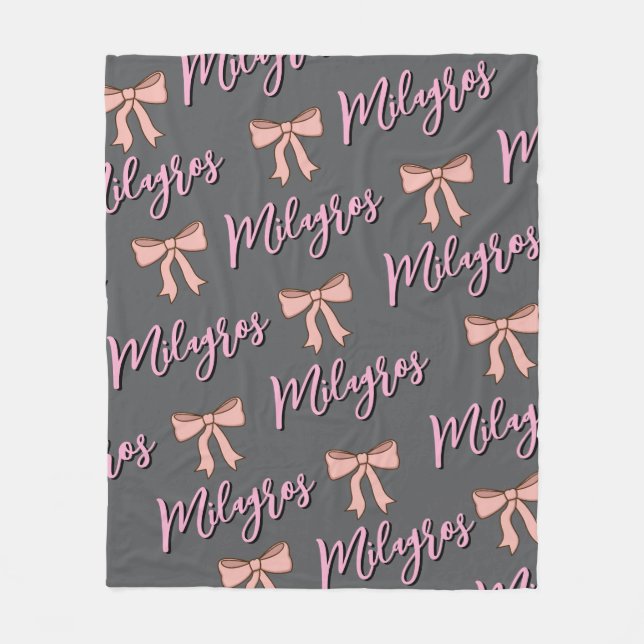 Personalized name blanket with bow, gift for girls fleecefilt (Framsidan)