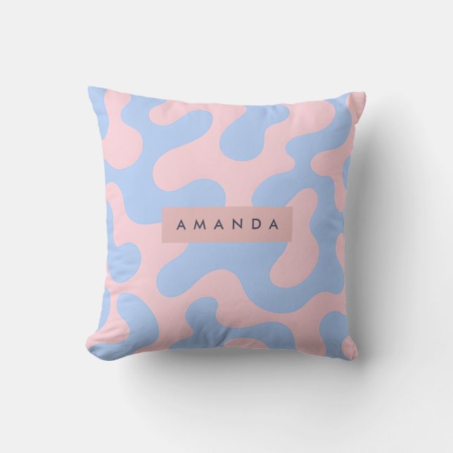 Personalized Pastel Pink and Baby Blue Abstract Kudde (Framsida)