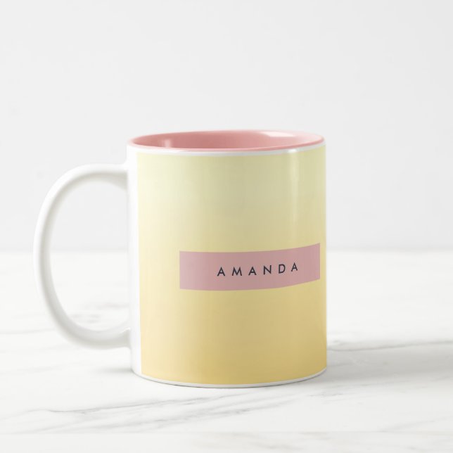 Personalized Pastel Soft Yellow Ombre  Två-Tonad Mugg (Vänster)