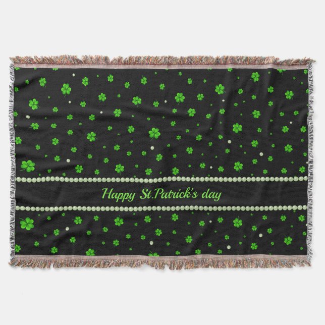 Personalized Pattern of green shamrocks with pearl Filt (Framsidan)