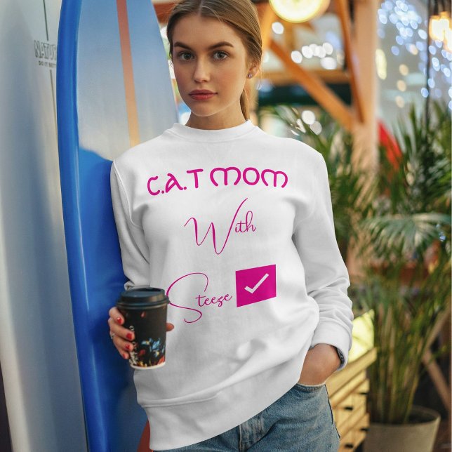 Personalized Pet Lover Pink Script Funny Cat Mom T Shirt (Skapare uppladdad)