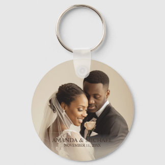 Personalized Photo Favor with Names & Wedding Date Nyckelring