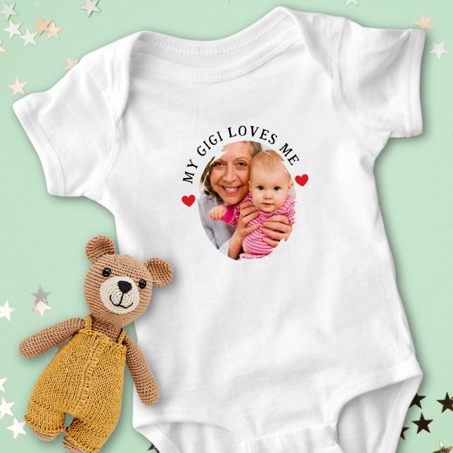 Personalized Photo My Gigi Loves Me Grandchild T Shirt (Skapare uppladdad)