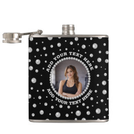 Personalized Photo with Pearls Circle on Black Fickplunta