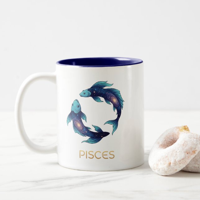 "Personalized Pisces Zodiac sign Name and traits Två-Tonad Mugg (Med munk)