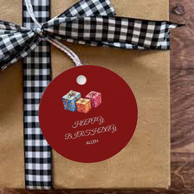Personalized Red & White "Happy Birthday"Round Gåvor Etiketter (Skapare uppladdad)