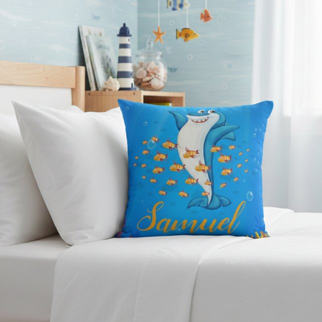 Personalized Shark Theme Throw Pillow Kudde (Skapare uppladdad)