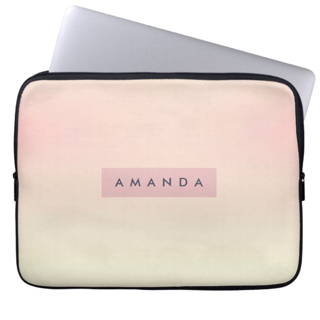 Personalized Soft Pastel Blush Gradient Laptop Fodral (Framsidan)