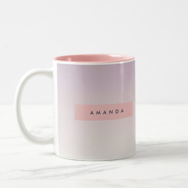 Personalized Soft Pastel Lavender Gradient Två-Tonad Mugg (Vänster)