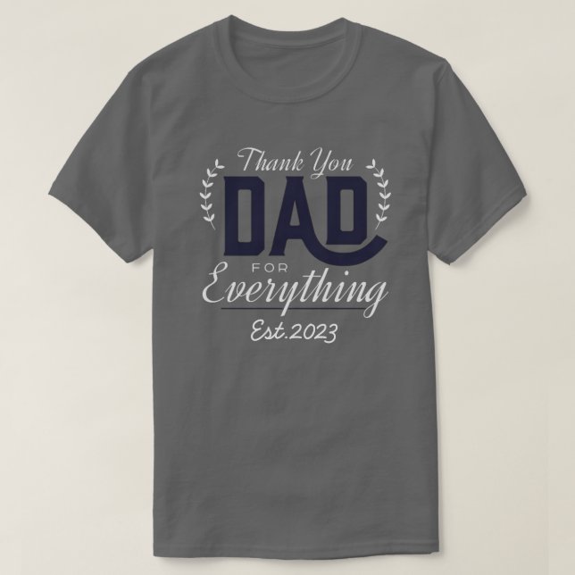 Personalized T-shirt for dad with children's names (Design framsida)
