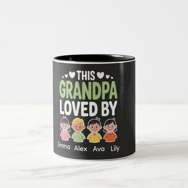 Personalized This Grandpa Loved By – Custom Kids  Två-Tonad Mugg (Center)