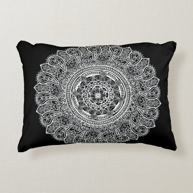 Personalized Throw Pillow for Home and bedroom Prydnadskudde (Framsidan)