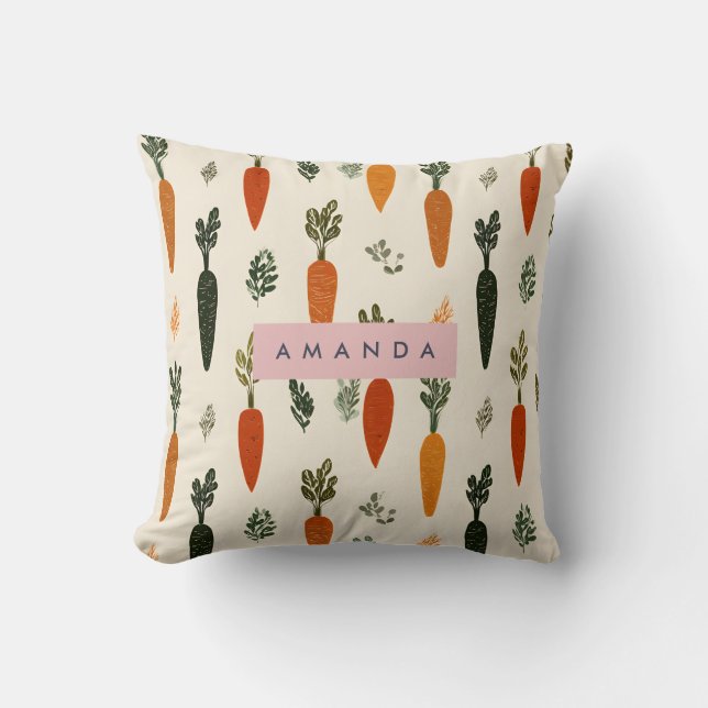 Personalized Whimsical Carrot Patch Rustic Kudde (Framsida)