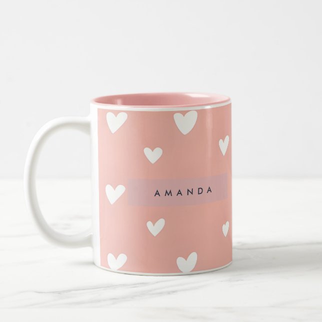 Personalized White Heart Pattern on Blush  Två-Tonad Mugg (Vänster)