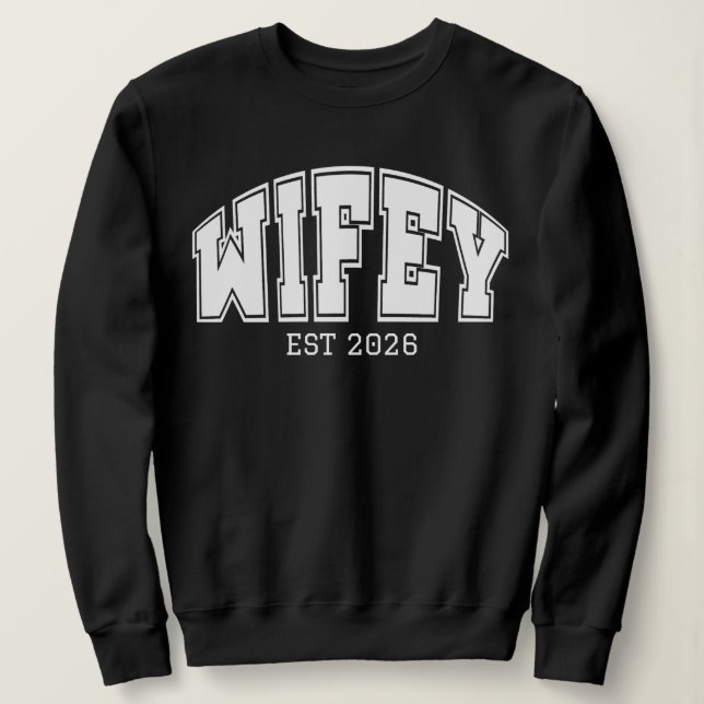Personalized Wifey, Sports font design  T Shirt (Design framsida)