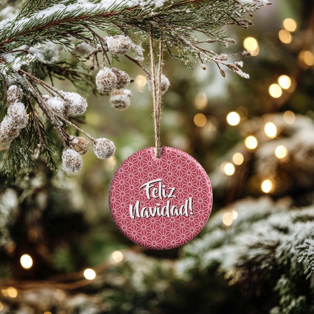 Personalized Winterberry Asanoha Feliz Navidad Julgransprydnad Keramik (Thoughtful Custom Gift Idea for Milestones, doubles as an ornament or a collectible gift tag.
)
