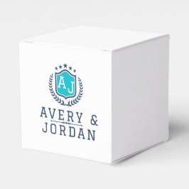 Personalized wite blue Monogram Wedding Presentaskar