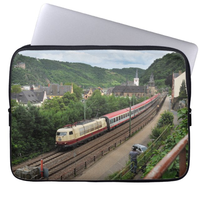 Personenzug in St. Goar Laptop Fodral (Framsidan)