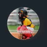 Personifiera sportfotoet knapp<br><div class="desc">Förlägga lätt ditt barnfoto i mallen för att göra ett gulligt att knäppas gåvan för barnet. Tillfoga en text liksom ett namn,  för att skräddarsy och personifiera klämma fast. Tillgängligt i en variation av formar och storleksanpassar. Välj ditt eget formar eller storleksanpassar från alternativmenyn på höger.</div>