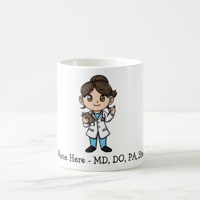 Personifierad gullig medicinsk professionell kaffemugg (Center)